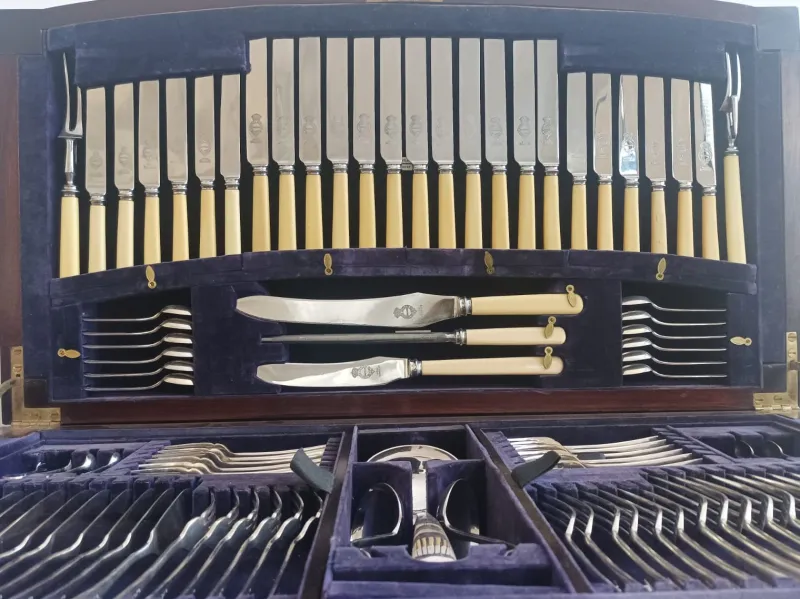 New Pamono Canteen of Cutlery from Lewis Rose & Co., 1930s, Set of 117