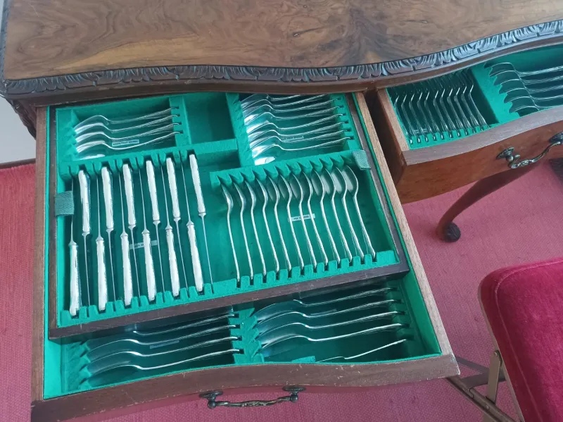 Pamono Canteen of Cutlery from Webber & Hill, 1930s, Set of 157