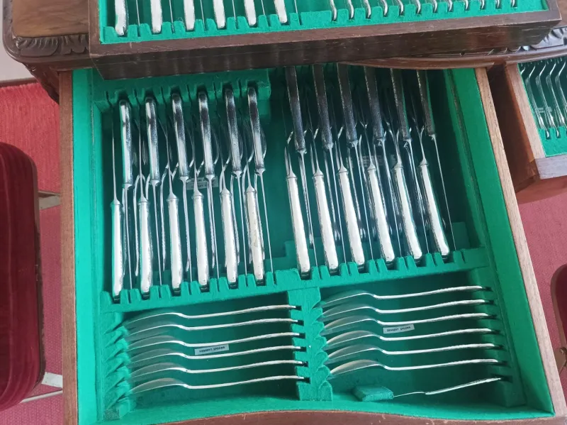 Pamono Canteen of Cutlery from Webber & Hill, 1930s, Set of 157