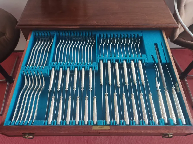 Pamono Canteen of Cutlery from Walker & Hall, 1930s, Set of 117> Cutlery & Serving Utensils