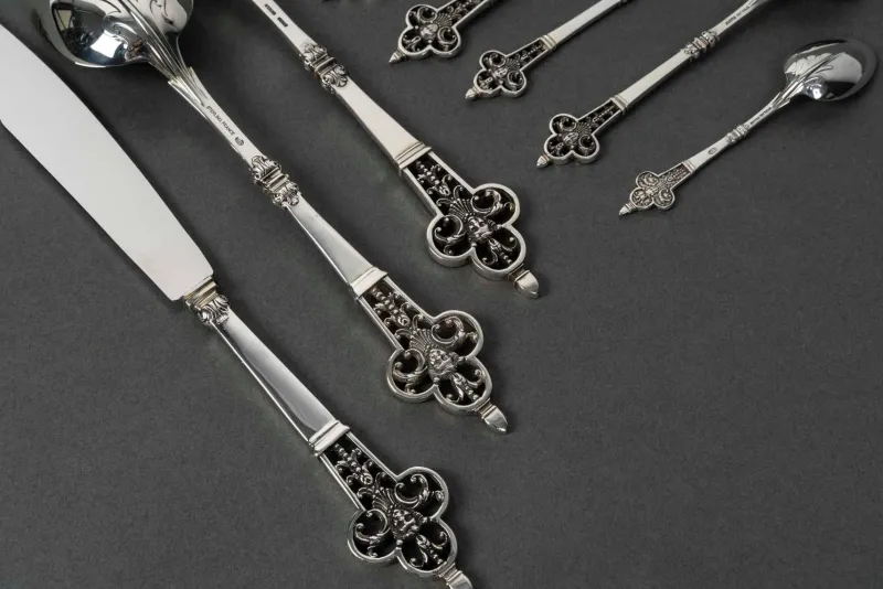 Pamono Cardeilhac Silver Cutlery Set with Minerva Hallmark, 1890s, Set of 150> Cutlery & Serving Utensils