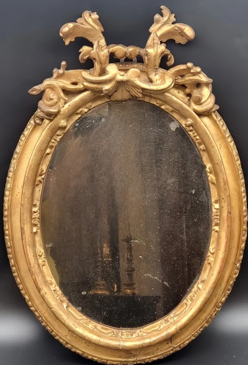 Pamono Carved and Gilded Oval Framed Mirror, 1700> Mirrors