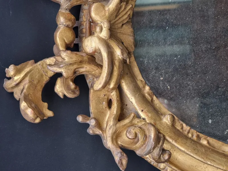 Pamono Carved and Gilded Oval Framed Mirror, 1700> Mirrors