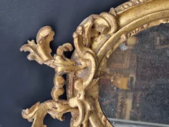 Pamono Carved and Gilded Oval Framed Mirror, 1700><noscript><img width=