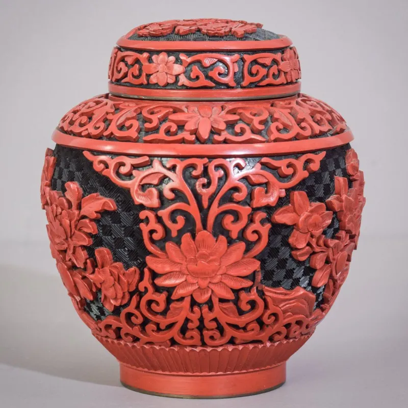 Pamono Carved and Lacquered Chinese Ginger Jar> Bottles, Carafes & Jugs