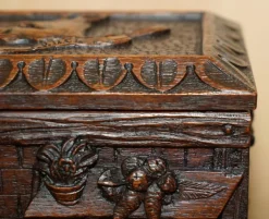 Best Pamono Carved Black Forest Wood Smoking Pipe Cabinet Box, 1870s