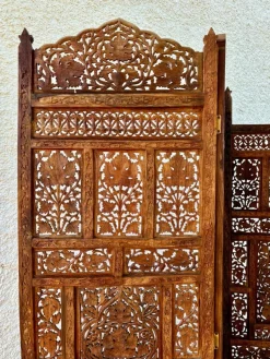 Pamono Carved Hardwood Four-Panel Anglo Indian Folding Screen, 1890s> Room Dividers & Screens