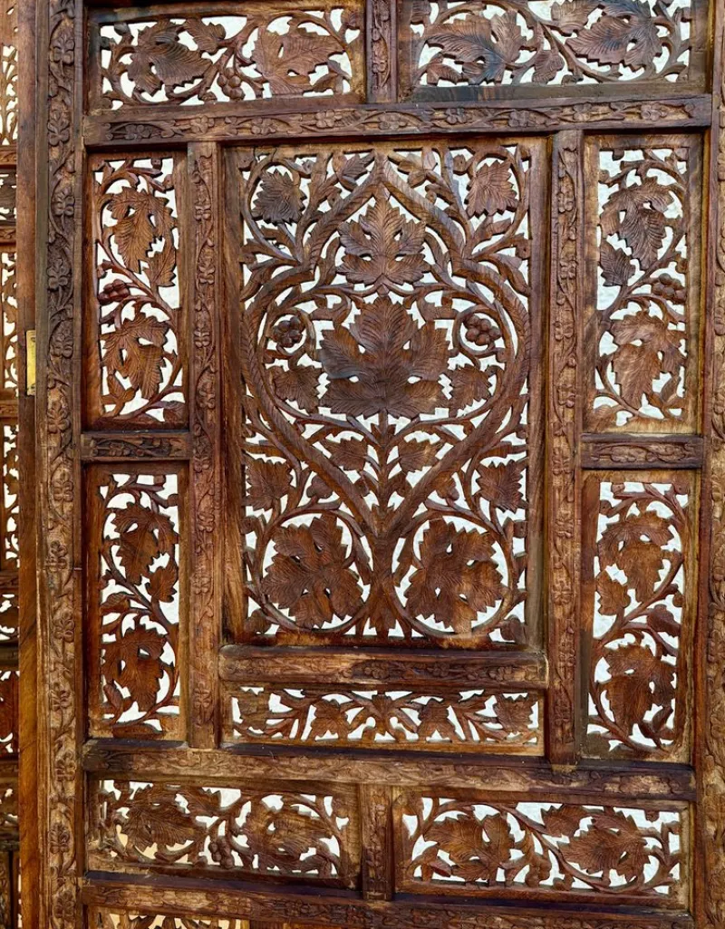 Pamono Carved Hardwood Four-Panel Anglo Indian Folding Screen, 1890s> Room Dividers & Screens