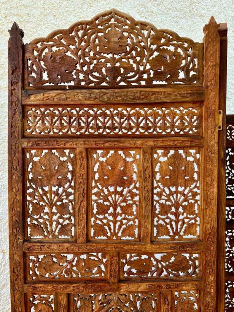 Pamono Carved Hardwood Four-Panel Anglo Indian Folding Screen, 1890s> Room Dividers & Screens