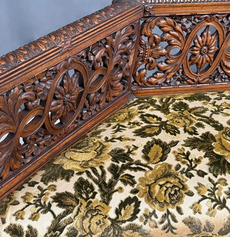 Pamono Carved Wooden Bench, 1880> Benches