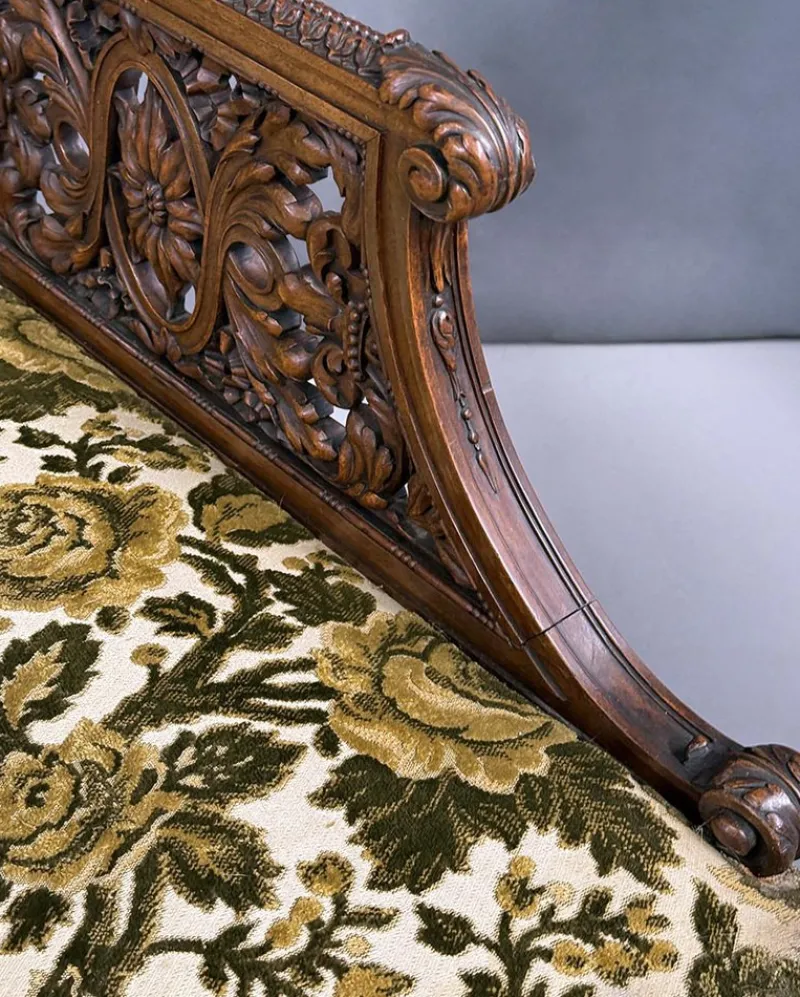 Pamono Carved Wooden Bench, 1880> Benches