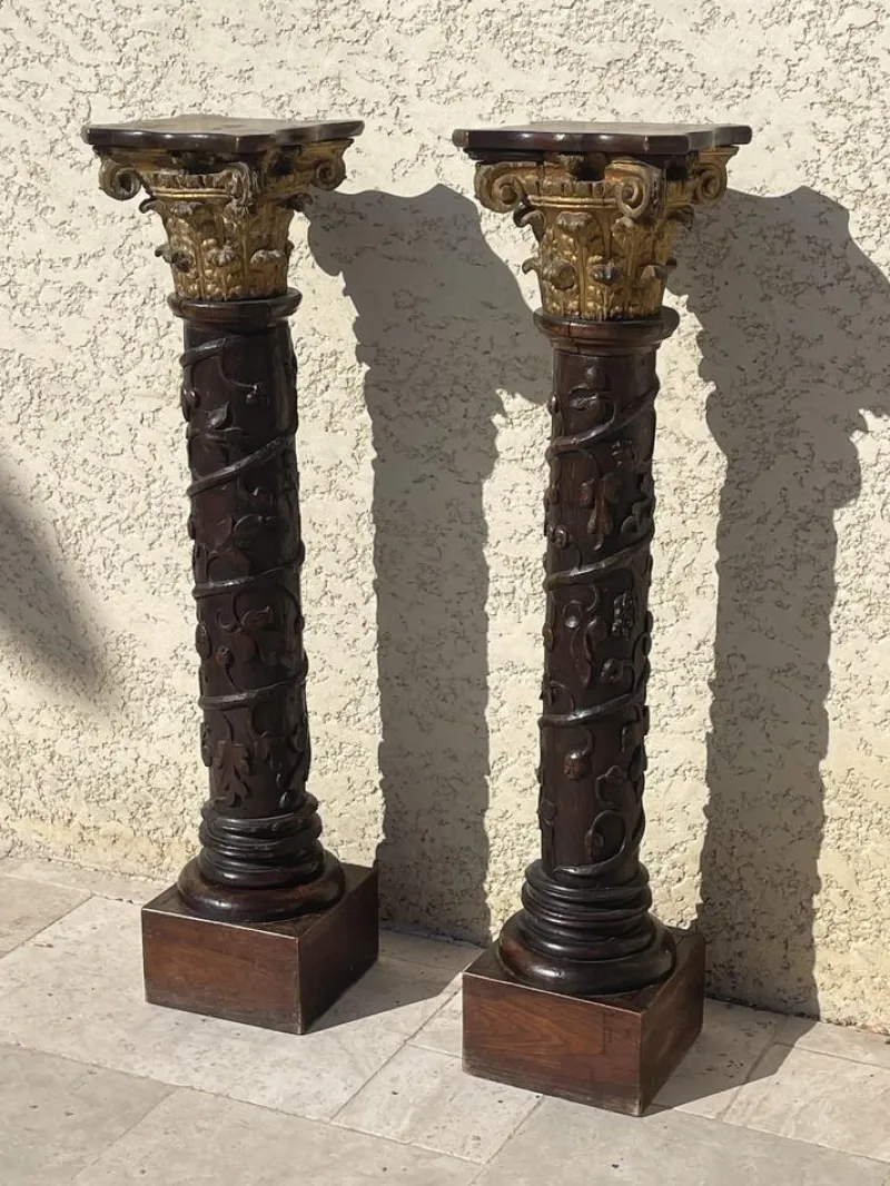 Pamono Carved Wooden Columns, Set of 2> Pedestals And Columns