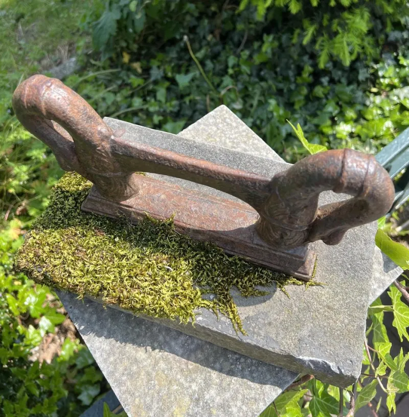 Sale Pamono Cast Iron Boot Scraper on Bluestone, 1900s