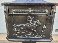 Pamono Cast Iron English Mailbox Letterbox on Leg Black