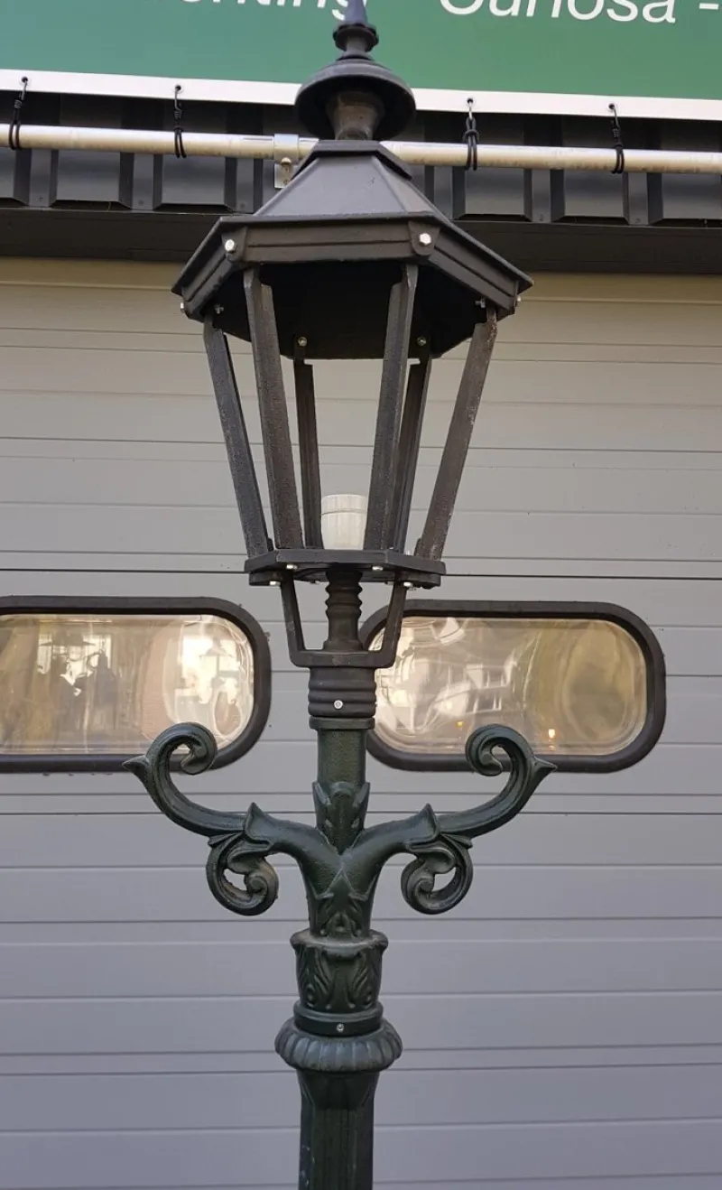 Hot Pamono Cast Iron Lamp Post M2 with Cast Iron Hexagon Lantern