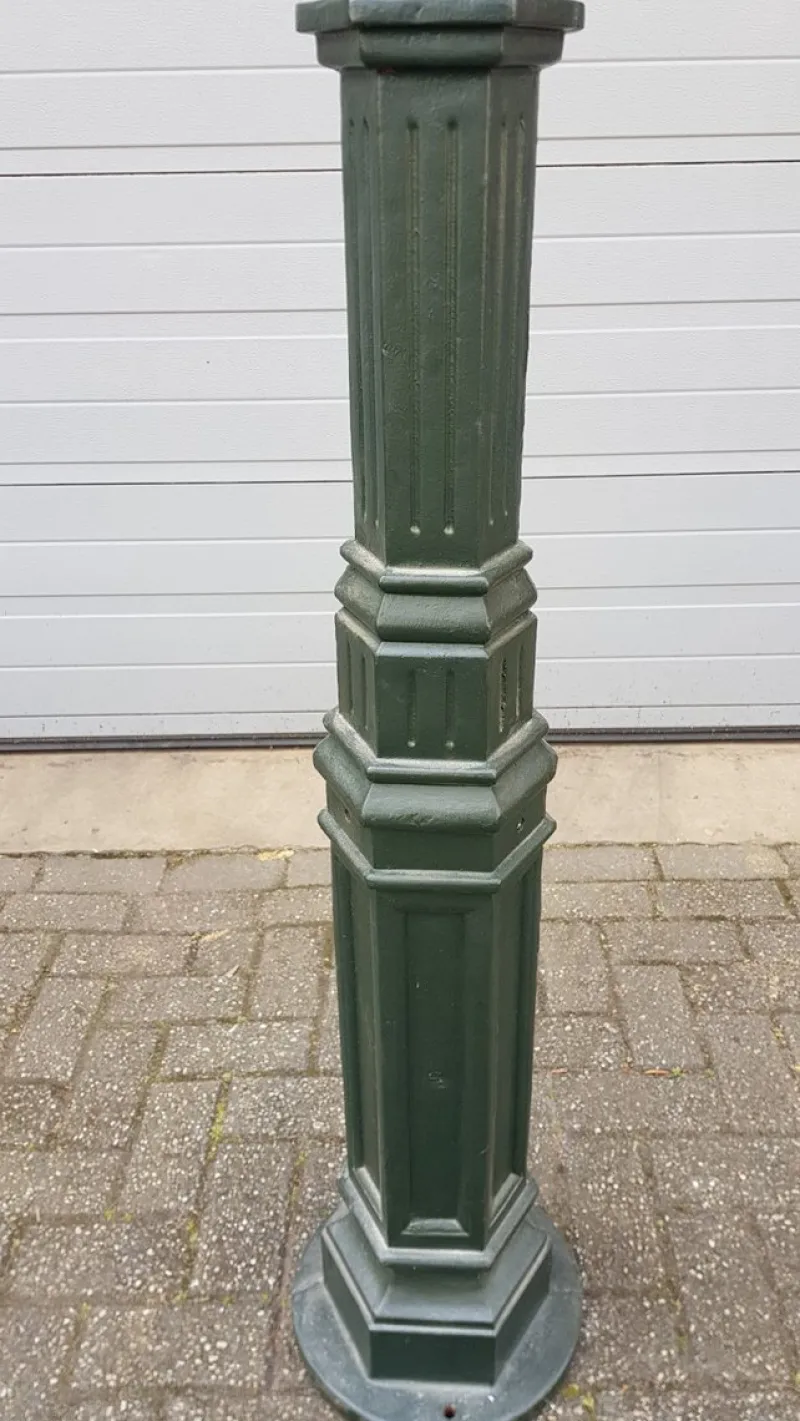 Pamono Cast Iron Lamp Post M2 with Cast Iron Square Lantern