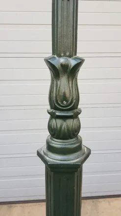 Pamono Cast Iron Lamp Post M2 with Round Copper Lantern><noscript><img width=