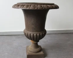 Pamono Cast Iron Urn Planter Campana, France><noscript><img width=