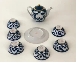 Sale Pamono Central Asian Hand-Painted Porcelain Tea Set in Cobalt Blue & Gold, 1960s, Set of 8