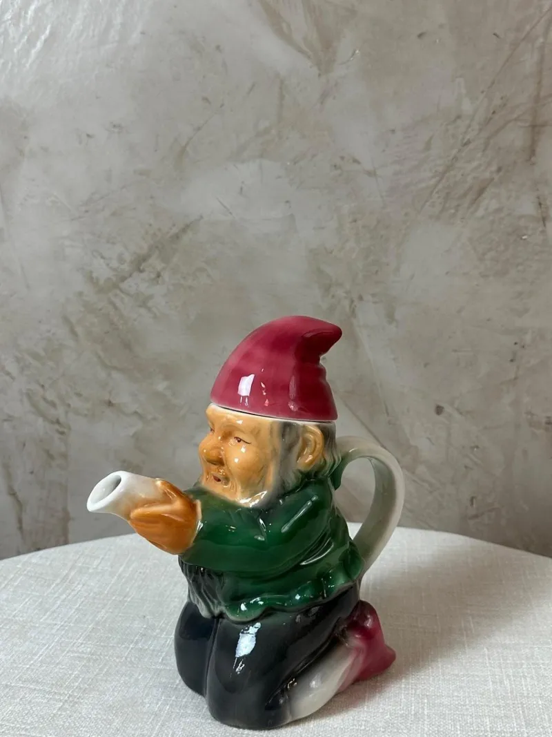 Outlet Pamono Ceramic Dwarf Teapot, 1950