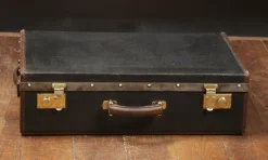 Pamono Ceramic Picnic Trunk, 1890s, Set of 39><noscript><img width=