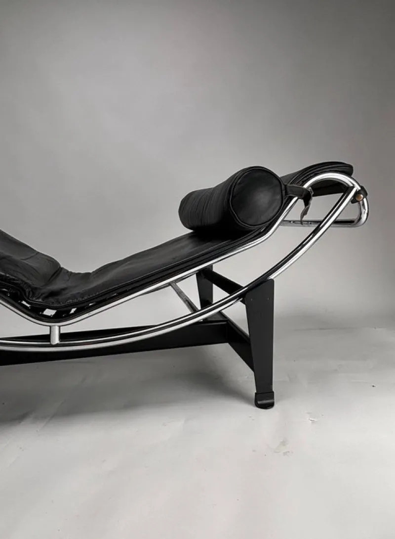 Pamono Chaise Lounge by Le Corbusier for Cassina, 1970s> Daybeds & Chaises Lounges