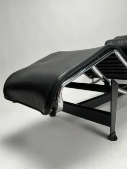 Pamono Chaise Lounge by Le Corbusier for Cassina, 1970s><noscript><img width=
