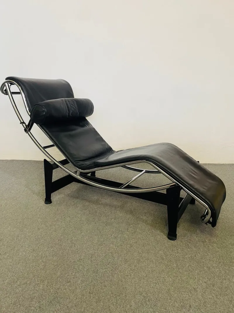 Sale Pamono Chaise Lounge by Le Corbusier for Cassina, 1990s
