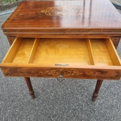 Pamono Charles X Game Table in Maple and Mahogany with Inlays, 1820> Game Tables