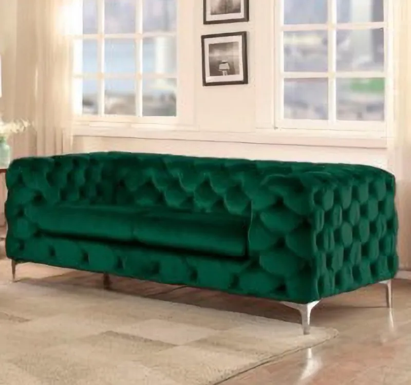 Pamono Chester Two-Seater Sofa in Green Velvet by Europa Antiques> Seating