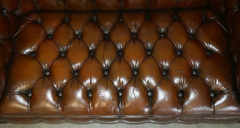 Pamono Chesterfield Two-Seater Sofa in Brown Leather, 1920s> Couches & Sofas