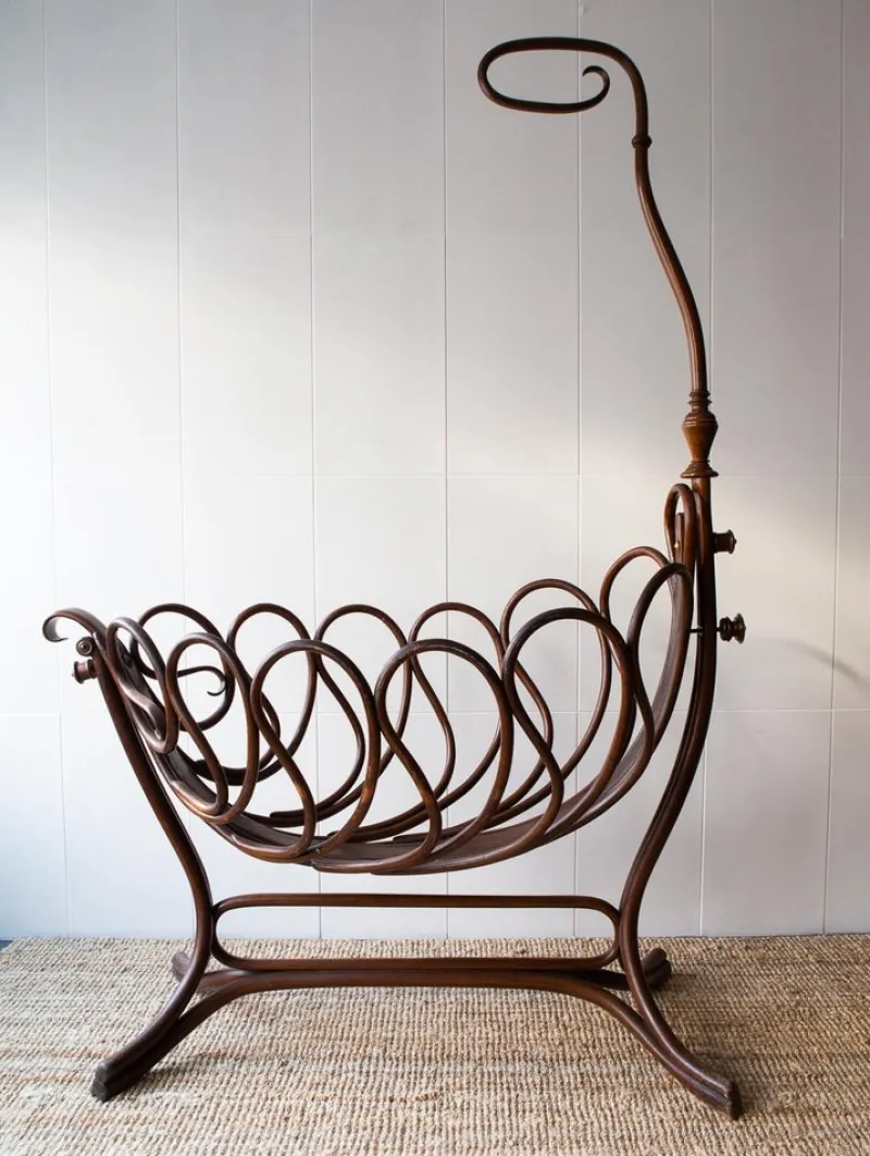 Pamono Child Cradle by Jacob & Josef Kohn for Thonet, 1895> Children's Chairs
