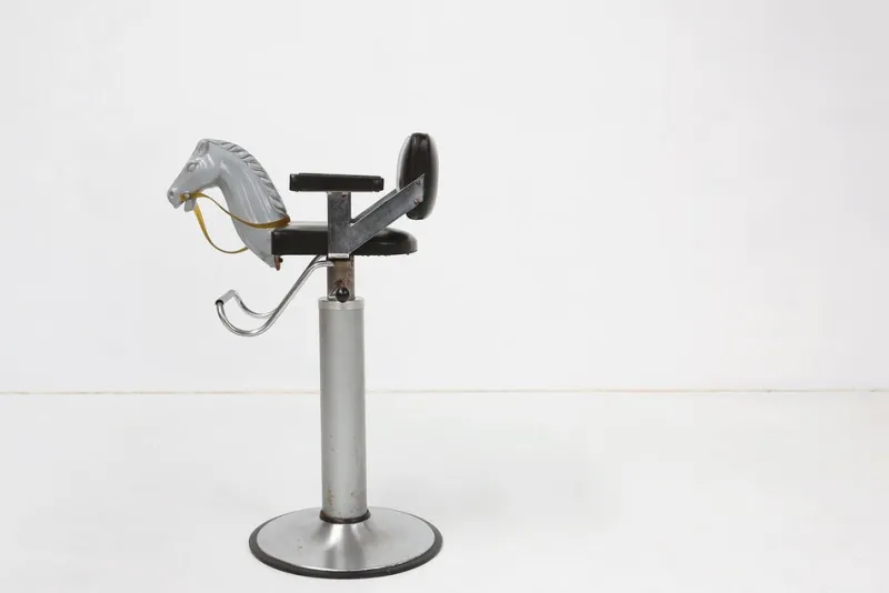 Pamono Children's Barber Chair with Horse Head, Belgium, 1950s> Children's Chairs