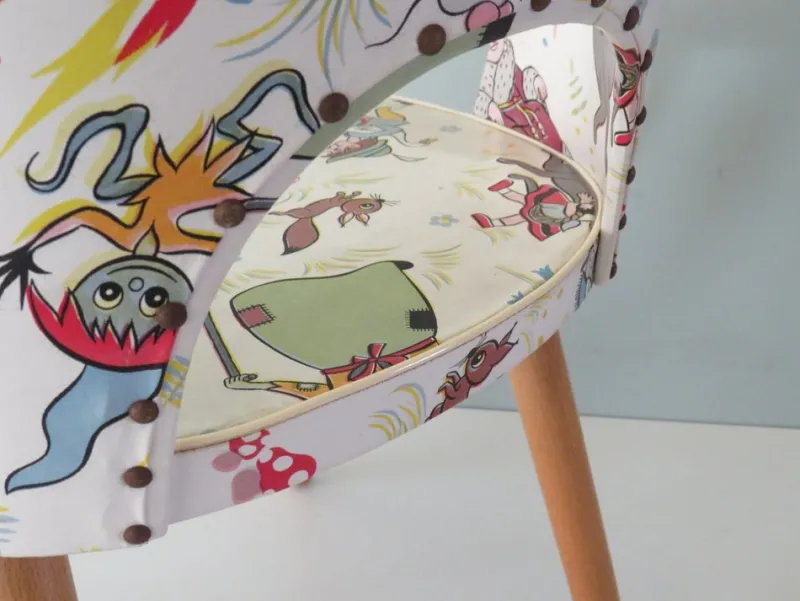 Pamono Children's Chair with Fairytale Skai Upholstery, 1950s> Children's Chairs