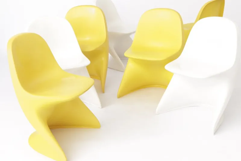 Pamono Childrens Chairs Cassalino by Alexander Begge for Manufacturer Casala, Germany, 1970s, Set of 7> Children's Chairs