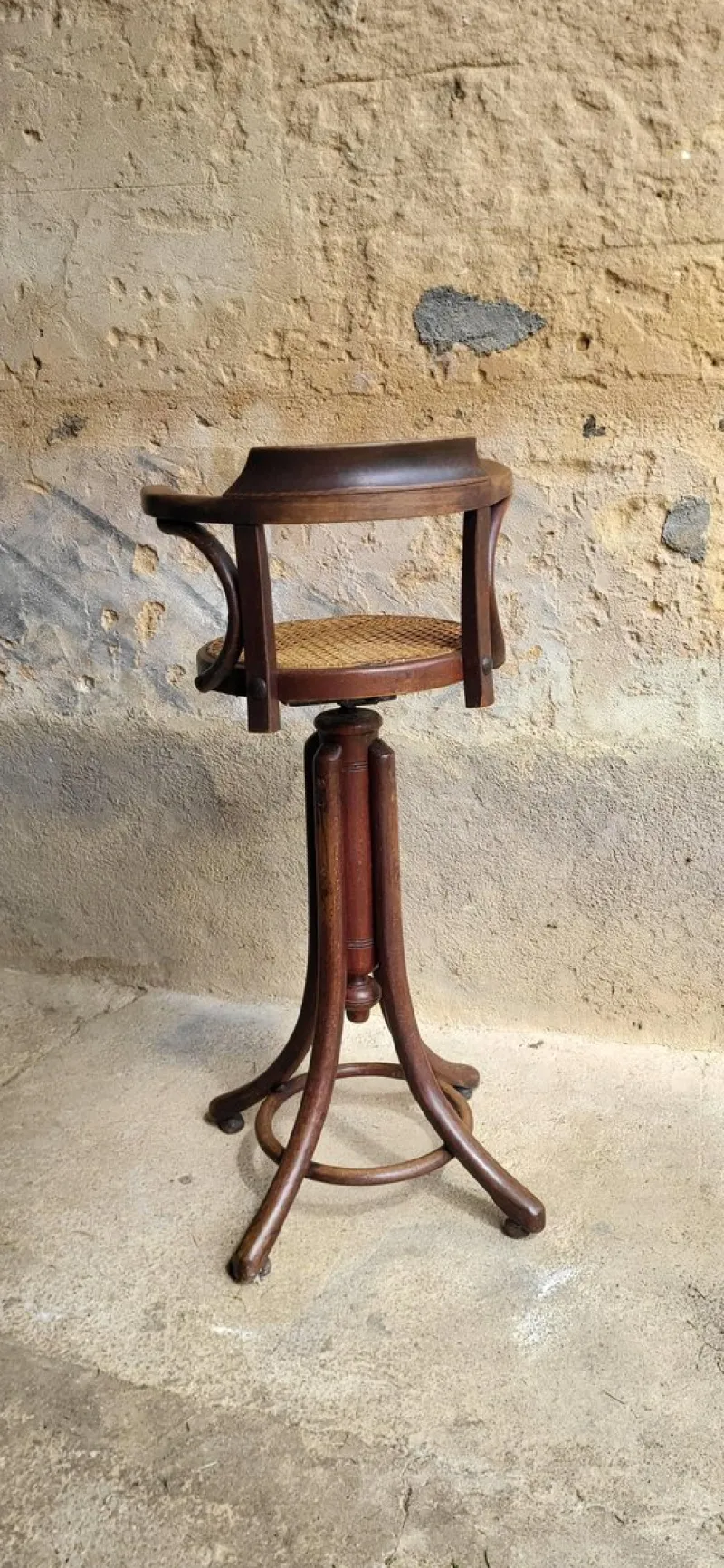 Pamono Children's Hairdresser's Chair from Baumann, 1920s> Children's Chairs