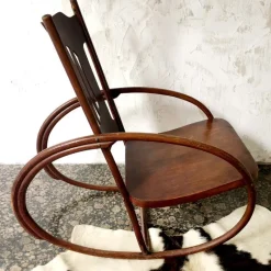 Pamono Children's Rocking Chair from Jacob & Josef Kohn, Austria, Early 1900s> Children's Chairs