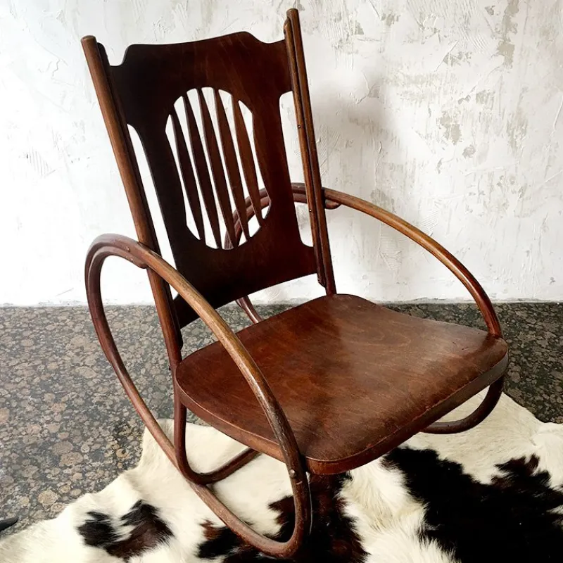 Pamono Children's Rocking Chair from Jacob & Josef Kohn, Austria, Early 1900s> Children's Chairs