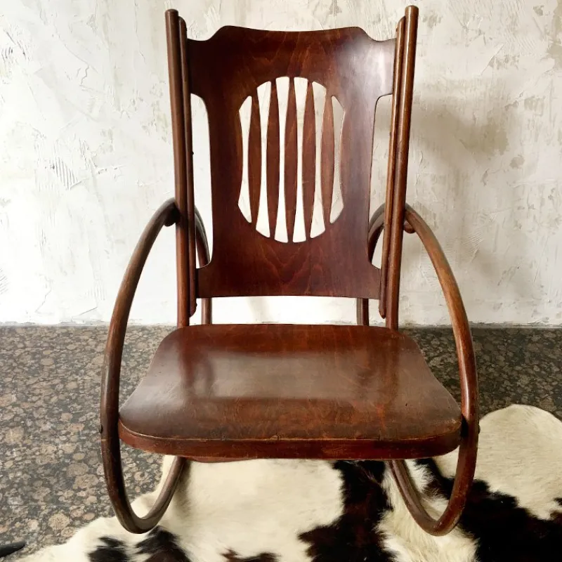 Pamono Children's Rocking Chair from Jacob & Josef Kohn, Austria, Early 1900s> Children's Chairs