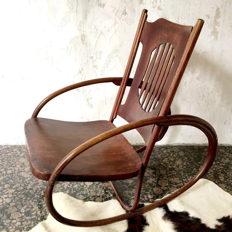 Pamono Children's Rocking Chair from Jacob & Josef Kohn, Austria, Early 1900s> Children's Chairs