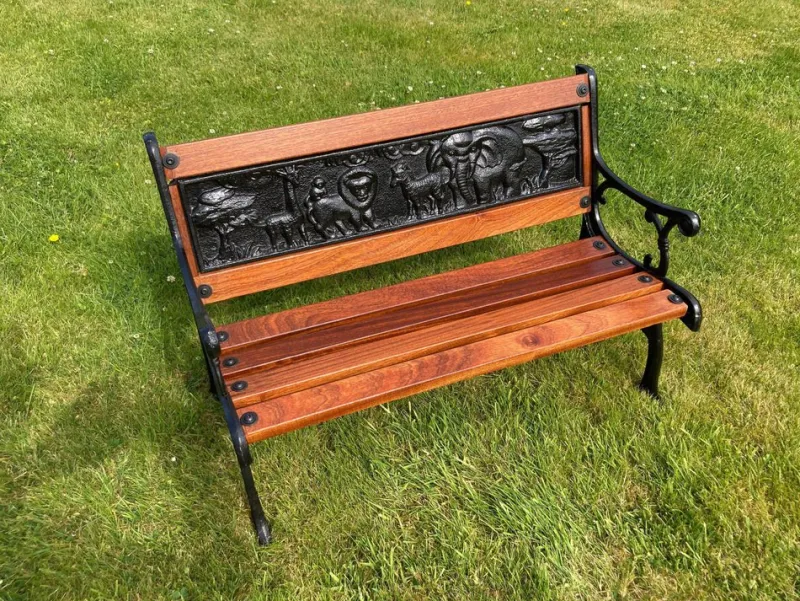 Outlet Pamono Childrens Safari Animals Themed Hand Painted Cast Iron & Mahogany Garden Bench