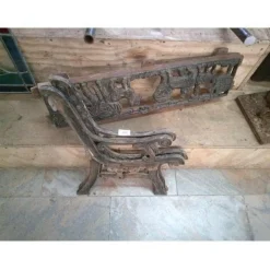 Outlet Pamono Childrens Safari Animals Themed Hand Painted Cast Iron & Mahogany Garden Bench