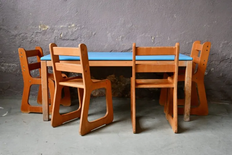 Pamono Children's Table and Activity Chairs, 1960s, Set of 5> Children's Tables