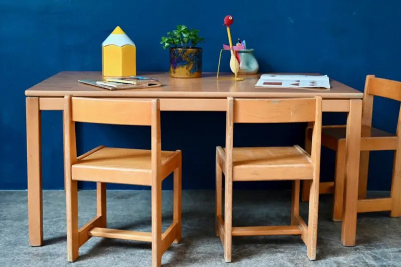 Online Pamono Children's Table and Chairs, 1960s, Set of 4