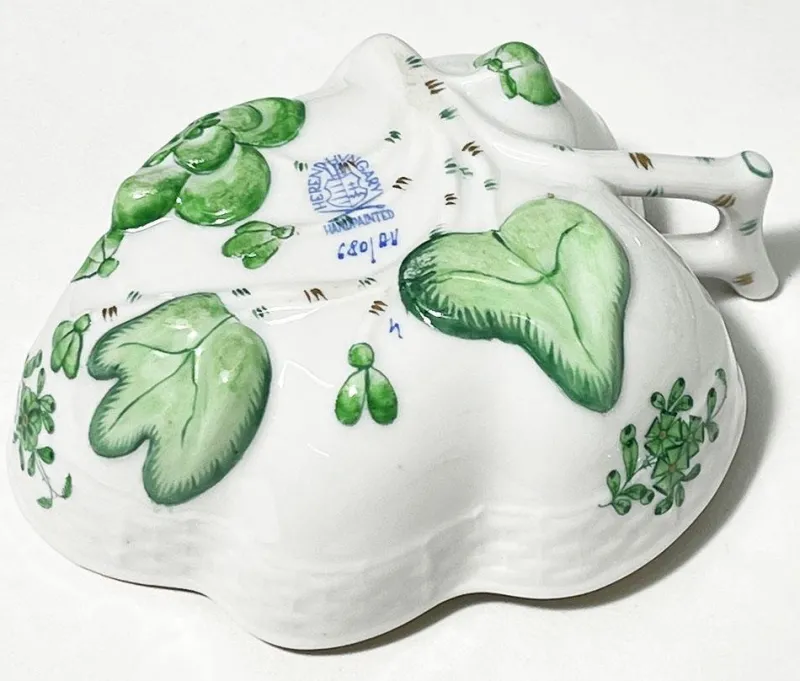 Pamono Chinese Bouquet Apponyi Green Porcelain Coffee Set with Silver from Herend Hungary, Set of 28> Coffee & Tea Service