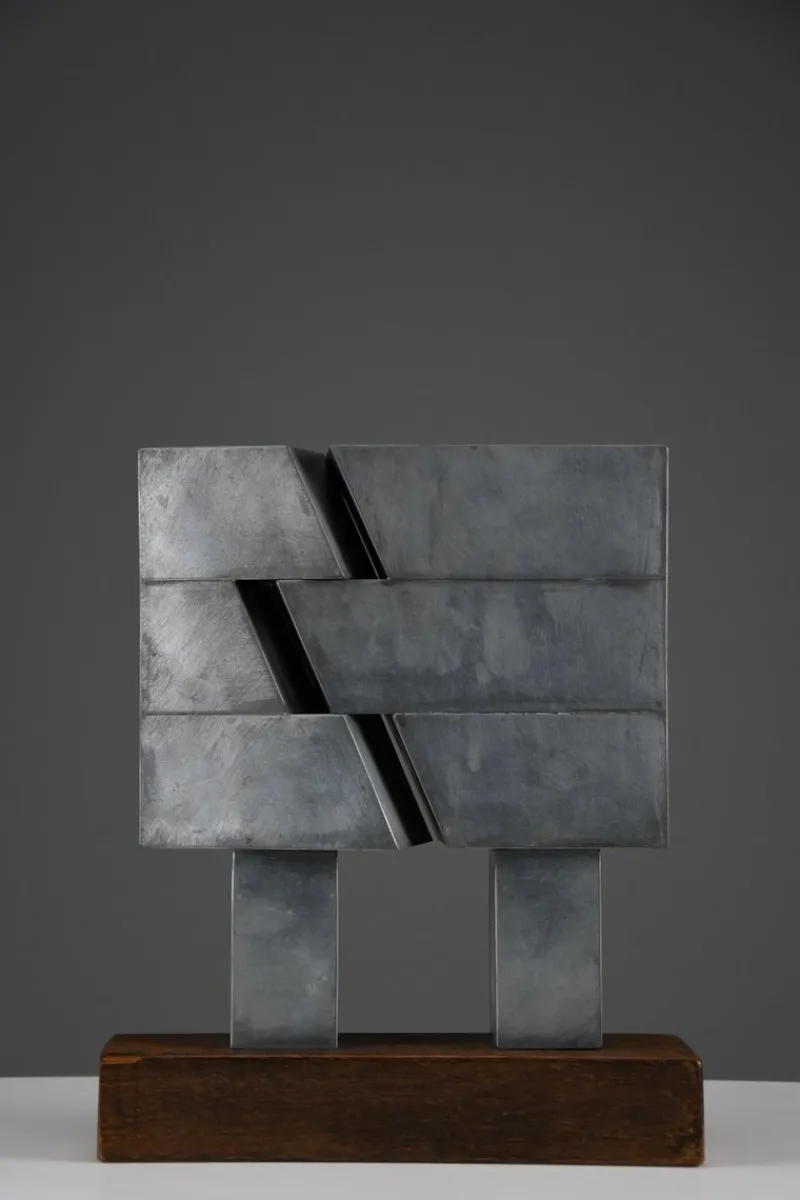 Pamono Chris Verbeek, Broken I, 1977, Zinc and Wood