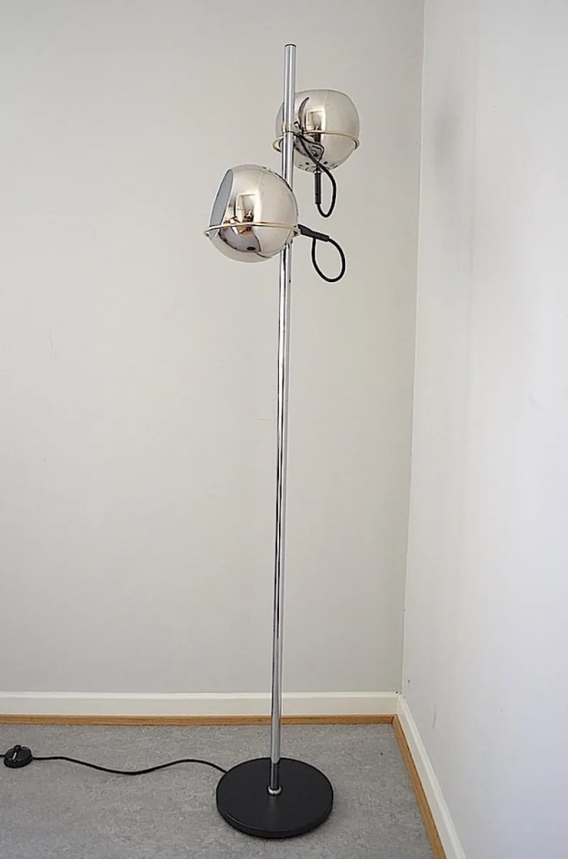 Pamono Chrome Ball Floor Lamp, 1970s> Floor Lamps