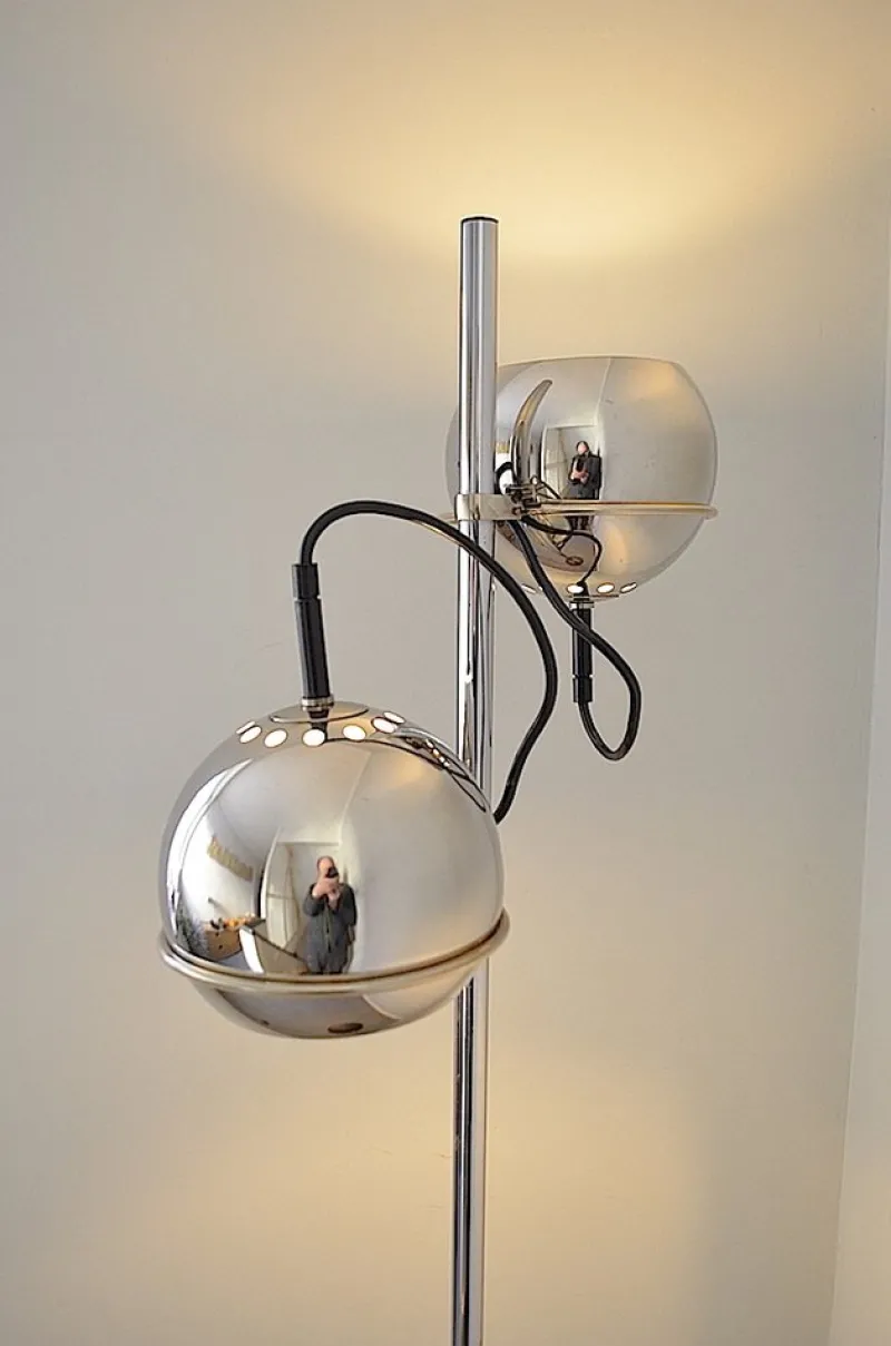 Pamono Chrome Ball Floor Lamp, 1970s> Floor Lamps