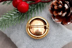 Discount Pamono Circular Gold Brooch