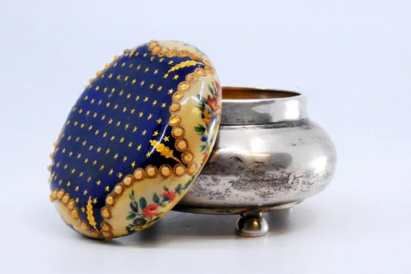 Outlet Pamono Circular Silver Box with Enamelled Ceramic Lid